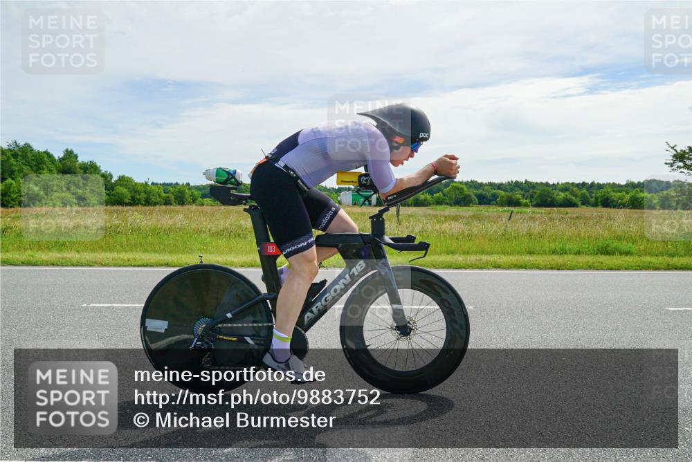 21.06.2026 - Viking Triathlon Michael Burmester http://msf.ph/oto/9883752 21.06.2026 11:11:24 Radfahren 38, 48, 96, 103, 158, 310, 310, 444, 569, 635, 662, 662, 665 meine-sportfotos.de