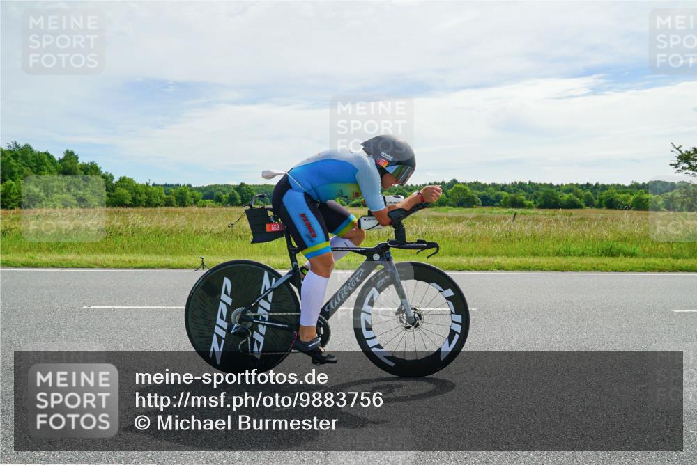 21.06.2026 - Viking Triathlon Michael Burmester http://msf.ph/oto/9883756 21.06.2026 11:11:26 Radfahren 38, 48, 96, 103, 158, 310, 310, 388, 569, 635, 662, 662, 665 meine-sportfotos.de