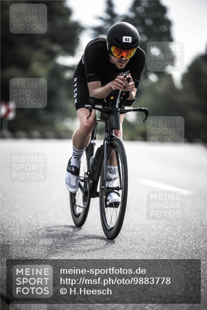 21.06.2026 - 29. Vierlanden-Triathlon H.Heesch http://msf.ph/oto/9883778 21.06.2026 09:18:44 Radfahren 27, 63, 76, 293 meine-sportfotos.de