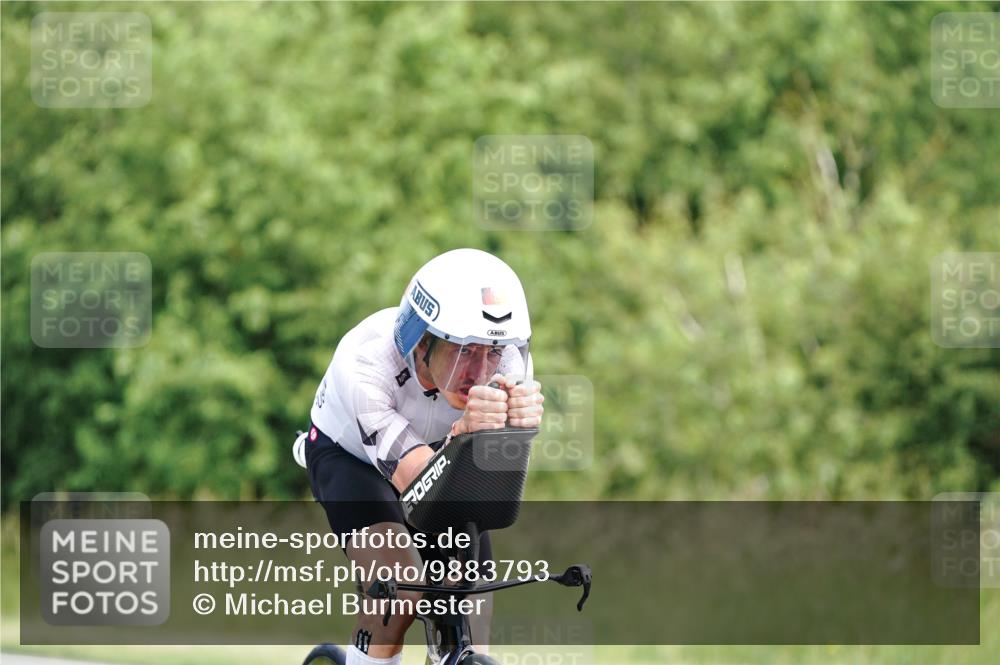 21.06.2026 - Viking Triathlon Michael Burmester http://msf.ph/oto/9883793 21.06.2026 11:05:57 Radfahren 19, 25, 34, 34, 41, 72, 80, 94, 125, 150, 150, 152, 152, 259, 286, 340, 342, 438, 547, 575, 619, 668 meine-sportfotos.de