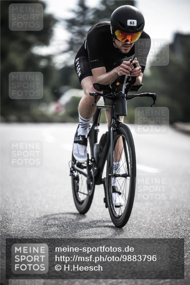 21.06.2026 - 29. Vierlanden-Triathlon H.Heesch http://msf.ph/oto/9883796 21.06.2026 09:18:44 Radfahren 27, 63, 76, 293 meine-sportfotos.de