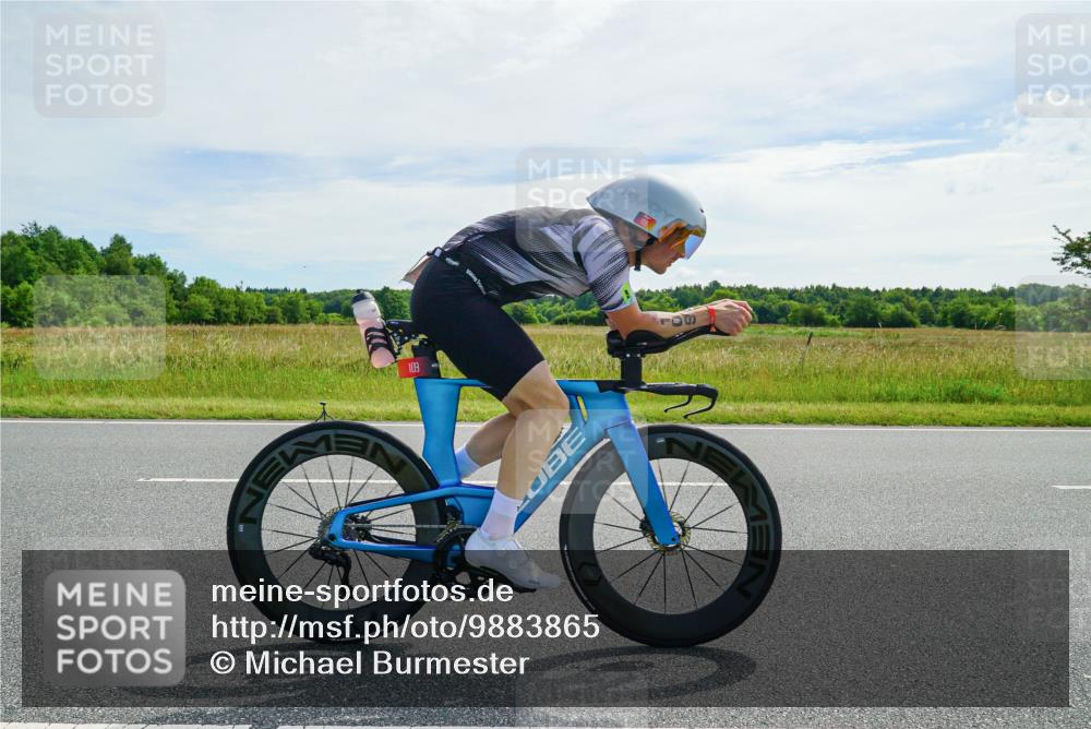 21.06.2026 - Viking Triathlon Michael Burmester http://msf.ph/oto/9883865 21.06.2026 11:15:38 Radfahren 109, 192, 322, 350, 383, 446, 549, 659, 659 meine-sportfotos.de