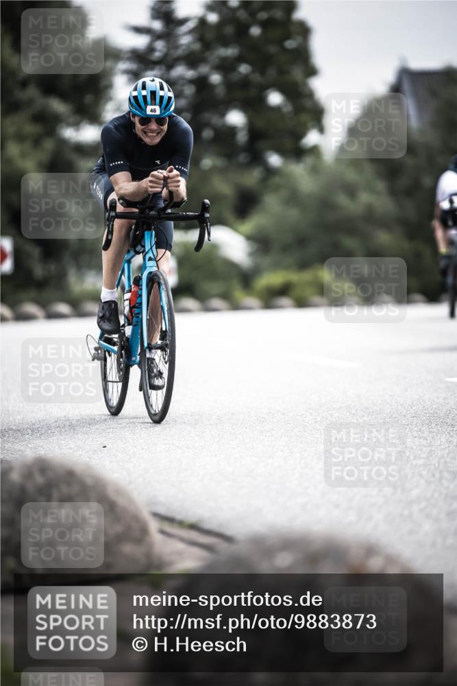21.06.2026 - 29. Vierlanden-Triathlon H.Heesch http://msf.ph/oto/9883873 21.06.2026 10:35:44 Radfahren 46, 131, 173 meine-sportfotos.de