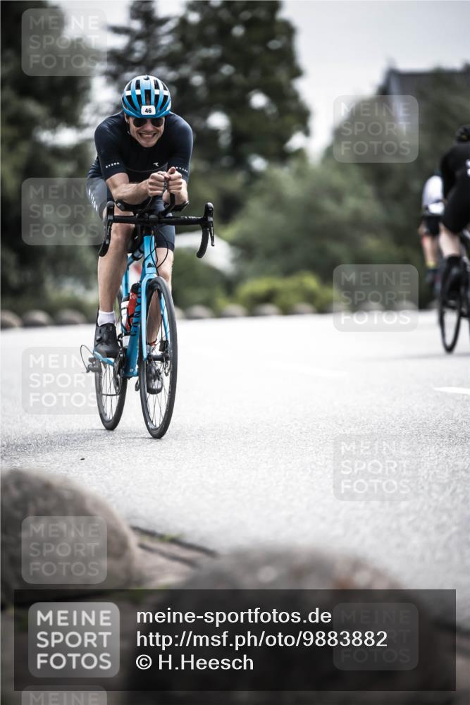 21.06.2026 - 29. Vierlanden-Triathlon H.Heesch http://msf.ph/oto/9883882 21.06.2026 10:35:44 Radfahren 46, 131, 173 meine-sportfotos.de