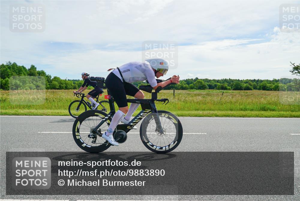 21.06.2026 - Viking Triathlon Michael Burmester http://msf.ph/oto/9883890 21.06.2026 11:15:59 Radfahren 9, 114, 314, 392, 395, 447, 466, 473, 487, 506, 627 meine-sportfotos.de