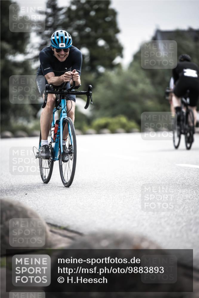 21.06.2026 - 29. Vierlanden-Triathlon H.Heesch http://msf.ph/oto/9883893 21.06.2026 10:35:44 Radfahren 46, 131, 173 meine-sportfotos.de