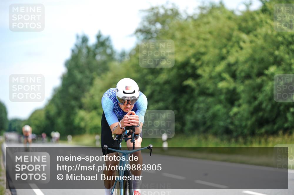 21.06.2026 - Viking Triathlon Michael Burmester http://msf.ph/oto/9883905 21.06.2026 11:08:21 Radfahren 22, 46, 143, 176, 234, 248, 330, 339, 351, 371, 399, 415, 441, 452, 511, 550, 632, 643 meine-sportfotos.de
