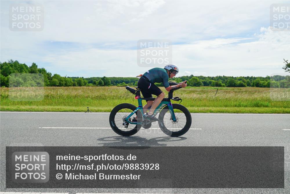 21.06.2026 - Viking Triathlon Michael Burmester http://msf.ph/oto/9883928 21.06.2026 11:16:26 Radfahren 101, 123, 138, 282, 394, 473, 486, 624 meine-sportfotos.de
