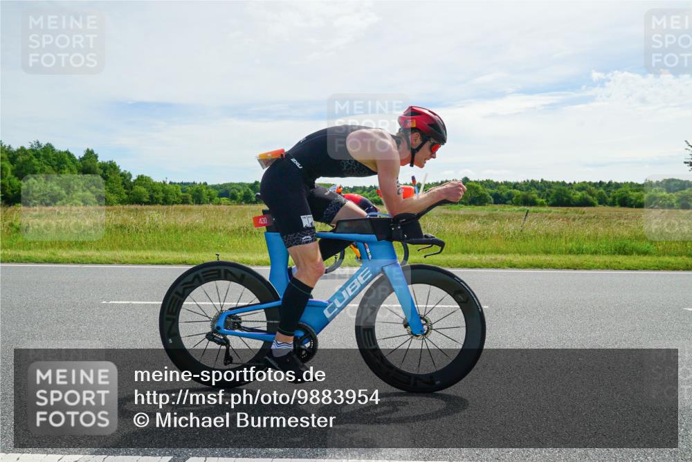 21.06.2026 - Viking Triathlon Michael Burmester http://msf.ph/oto/9883954 21.06.2026 11:17:42 Radfahren 18, 28, 49, 60, 131, 181, 261, 271, 360, 390, 409, 430, 432, 463, 501 meine-sportfotos.de