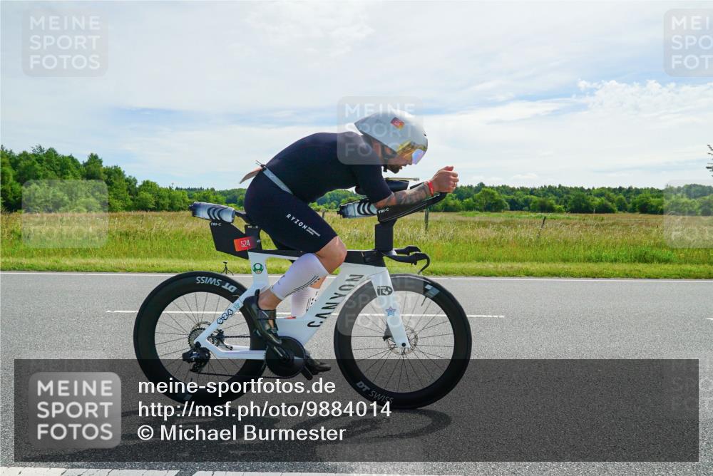 21.06.2026 - Viking Triathlon Michael Burmester http://msf.ph/oto/9884014 21.06.2026 11:18:51 Radfahren 1, 4, 47, 221, 242, 335, 372, 378, 434, 440, 449, 483, 495, 524, 613, 613, 629, 629 meine-sportfotos.de