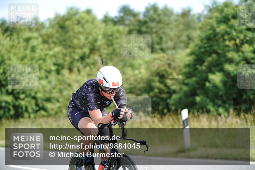 21.06.2026 - Viking Triathlon Michael Burmester http://msf.ph/oto/9884045 21.06.2026 11:15:05 Radfahren 116, 145, 155, 304, 331, 350, 500, 554, 571, 579, 618, 618, 637 meine-sportfotos.de