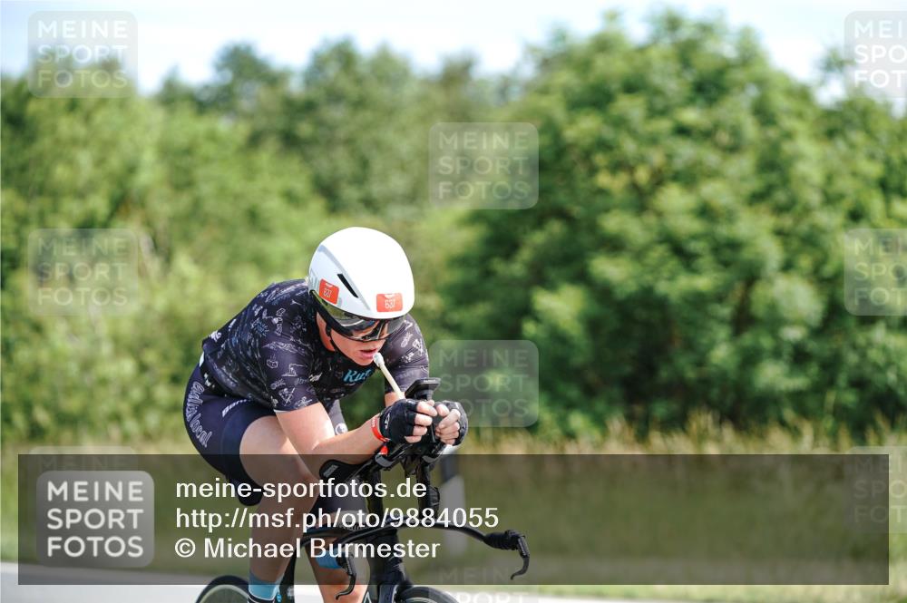 21.06.2026 - Viking Triathlon Michael Burmester http://msf.ph/oto/9884055 21.06.2026 11:15:05 Radfahren 116, 145, 155, 304, 331, 350, 500, 554, 571, 579, 618, 618, 637 meine-sportfotos.de