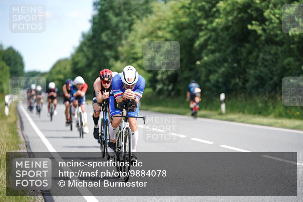 21.06.2026 - Viking Triathlon Michael Burmester http://msf.ph/oto/9884078 21.06.2026 11:17:41 Radfahren 18, 28, 49, 60, 131, 181, 212, 261, 271, 360, 382, 390, 409, 430, 432, 463, 501 meine-sportfotos.de