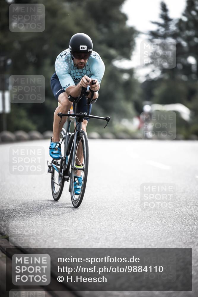 21.06.2026 - 29. Vierlanden-Triathlon H.Heesch http://msf.ph/oto/9884110 21.06.2026 09:19:04 Radfahren 79, 107, 221, 268 meine-sportfotos.de