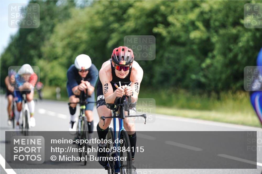 21.06.2026 - Viking Triathlon Michael Burmester http://msf.ph/oto/9884115 21.06.2026 11:17:42 Radfahren 18, 28, 49, 60, 131, 181, 212, 261, 271, 360, 382, 390, 409, 430, 432, 463, 501 meine-sportfotos.de