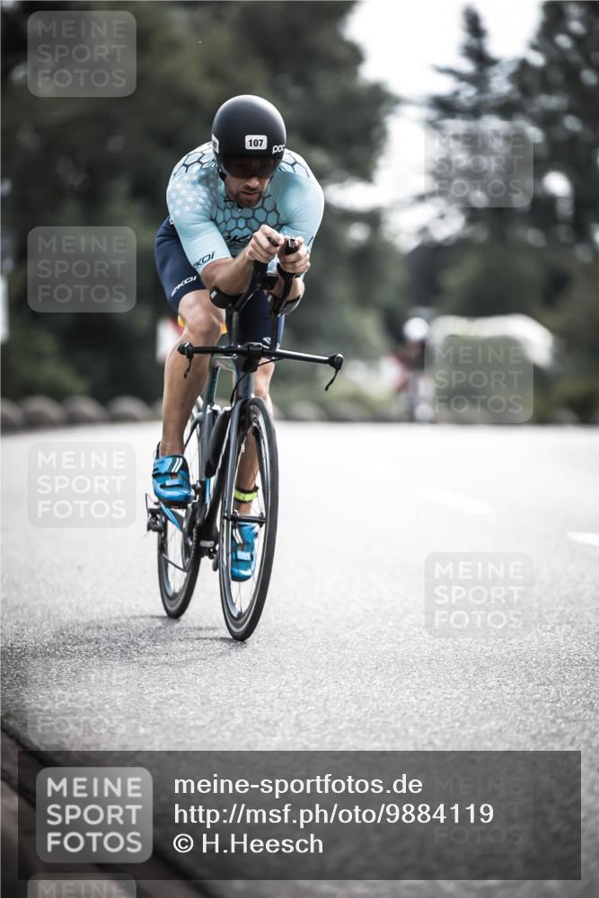 21.06.2026 - 29. Vierlanden-Triathlon H.Heesch http://msf.ph/oto/9884119 21.06.2026 09:19:05 Radfahren 79, 107, 268 meine-sportfotos.de
