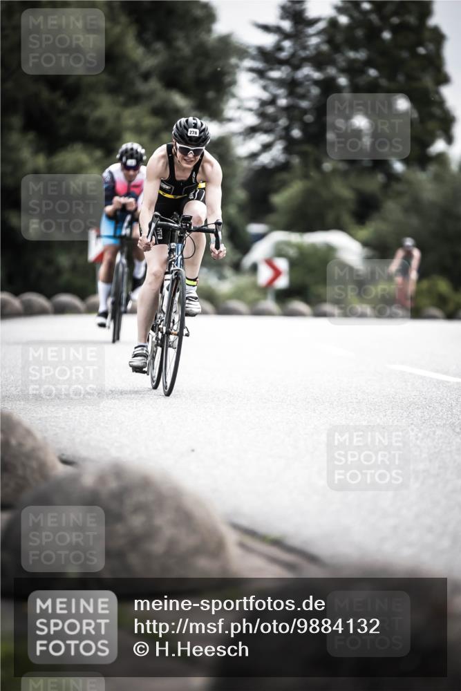 21.06.2026 - 29. Vierlanden-Triathlon H.Heesch http://msf.ph/oto/9884132 21.06.2026 10:36:00 Radfahren 9, 10, 25, 26, 34, 60, 88, 104, 186, 243, 278 meine-sportfotos.de