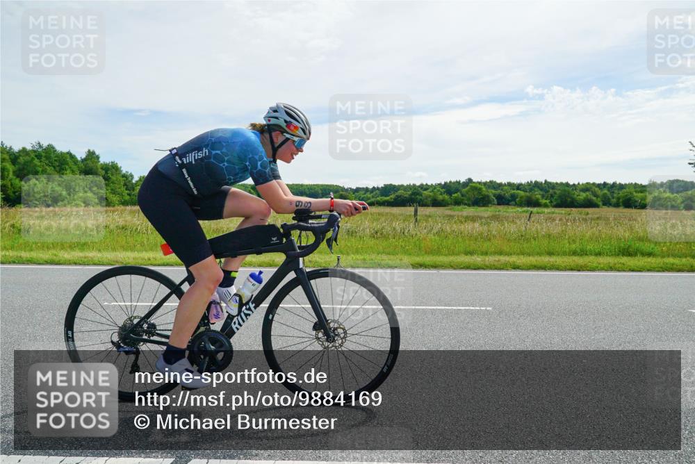 21.06.2026 - Viking Triathlon Michael Burmester http://msf.ph/oto/9884169 21.06.2026 11:20:23 Radfahren 2, 19, 21, 73, 98, 126, 238, 391, 404, 472, 509, 532, 543, 625 meine-sportfotos.de