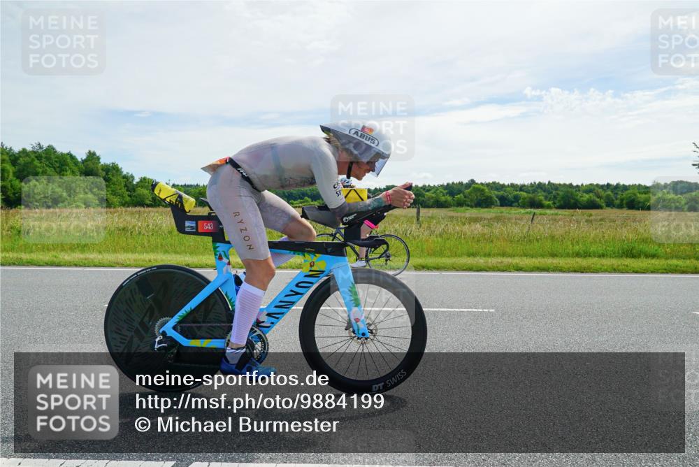 21.06.2026 - Viking Triathlon Michael Burmester http://msf.ph/oto/9884199 21.06.2026 11:20:36 Radfahren 2, 19, 21, 73, 100, 102, 170, 200, 391, 404, 472, 498, 543, 561, 568 meine-sportfotos.de