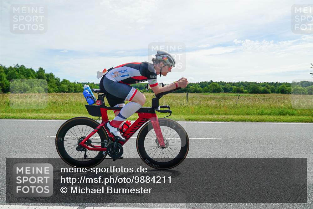 21.06.2026 - Viking Triathlon Michael Burmester http://msf.ph/oto/9884211 21.06.2026 11:20:41 Radfahren 100, 102, 170, 200, 237, 391, 404, 472, 498, 543, 561, 568 meine-sportfotos.de