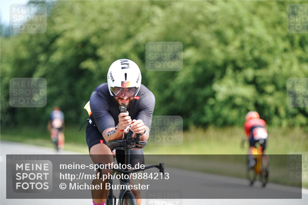 21.06.2026 - Viking Triathlon Michael Burmester http://msf.ph/oto/9884213 21.06.2026 11:17:46 Radfahren 18, 28, 49, 131, 181, 212, 245, 261, 271, 360, 382, 390, 409, 430, 432, 463, 501 meine-sportfotos.de