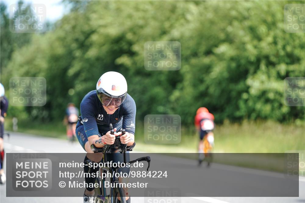 21.06.2026 - Viking Triathlon Michael Burmester http://msf.ph/oto/9884224 21.06.2026 11:17:47 Radfahren 18, 28, 49, 78, 131, 181, 212, 245, 261, 271, 382, 390, 409, 430, 432, 463, 501 meine-sportfotos.de