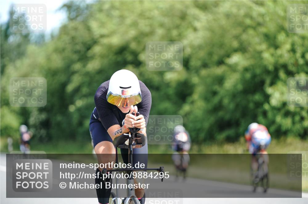 21.06.2026 - Viking Triathlon Michael Burmester http://msf.ph/oto/9884295 21.06.2026 11:18:44 Radfahren 1, 4, 42, 47, 207, 221, 242, 252, 335, 372, 378, 434, 440, 449, 483, 495, 524, 613, 613, 629, 629 meine-sportfotos.de