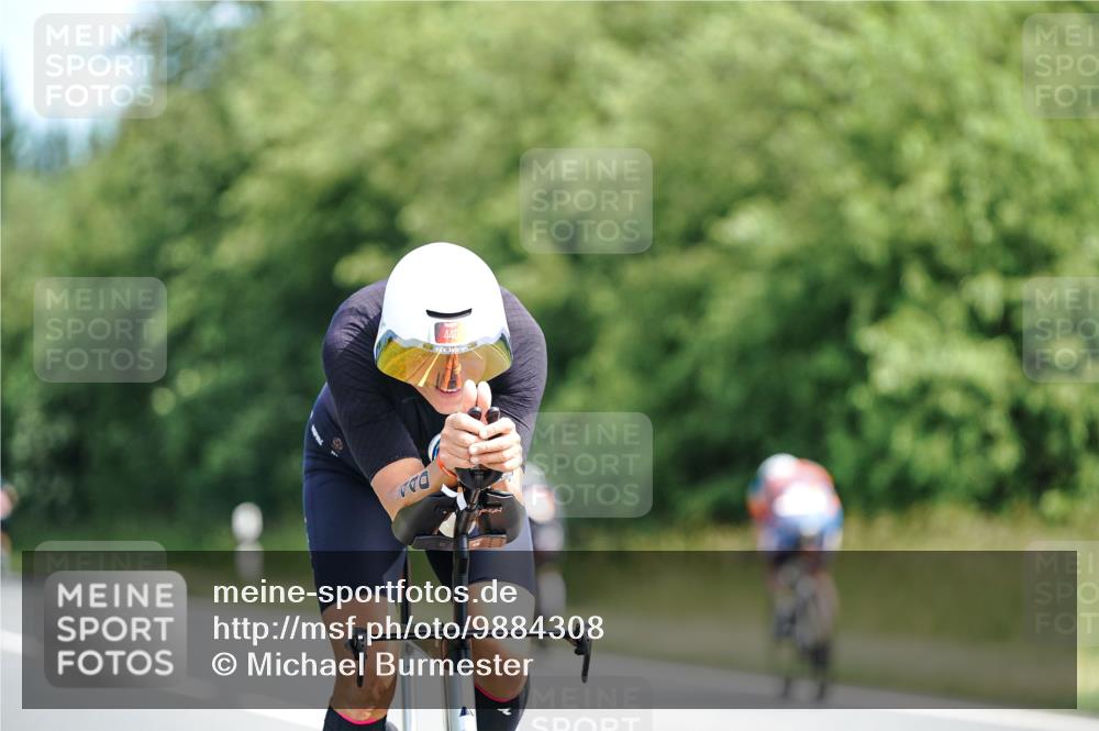 21.06.2026 - Viking Triathlon Michael Burmester http://msf.ph/oto/9884308 21.06.2026 11:18:44 Radfahren 1, 4, 42, 47, 207, 221, 242, 252, 335, 372, 378, 434, 440, 449, 483, 495, 524, 613, 613, 629, 629 meine-sportfotos.de