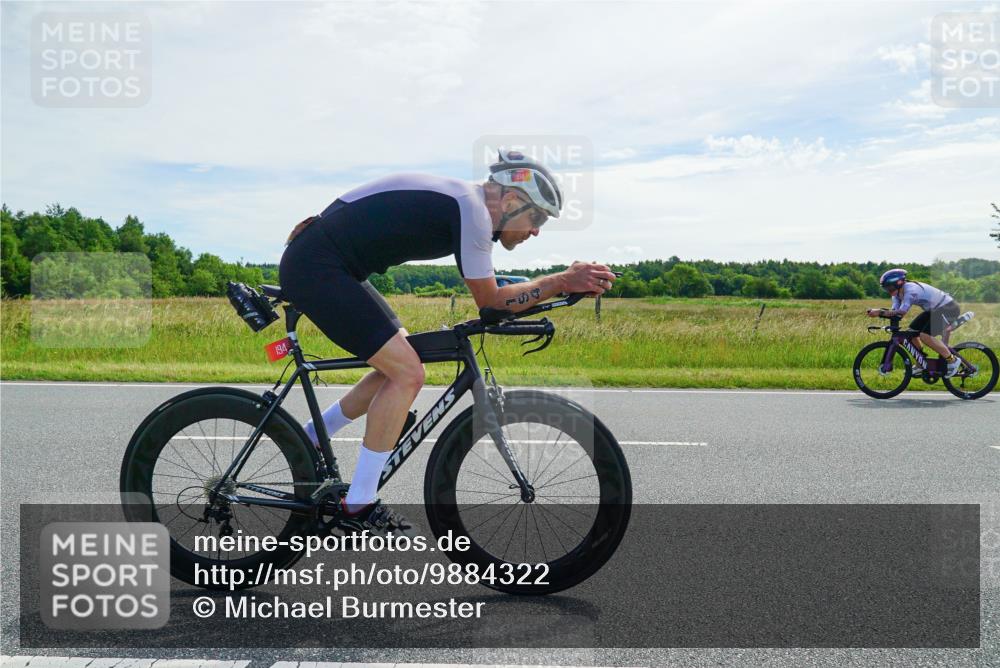 21.06.2026 - Viking Triathlon Michael Burmester http://msf.ph/oto/9884322 21.06.2026 11:22:05 Radfahren 26, 92, 178, 194, 205, 603, 652 meine-sportfotos.de