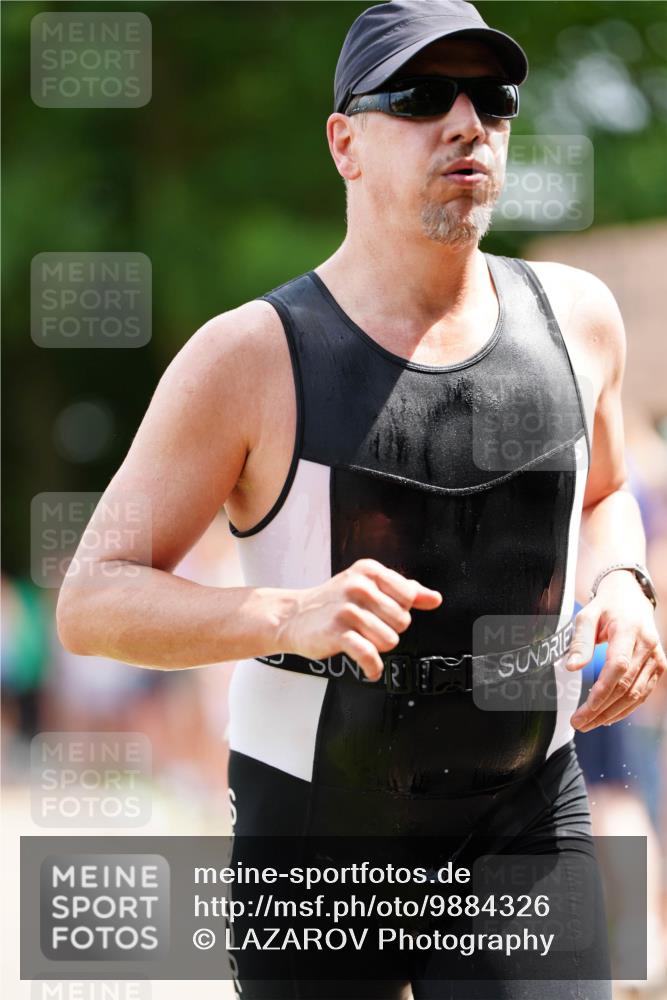 21.06.2026 - 29. Vierlanden-Triathlon LAZAROV Photography http://msf.ph/oto/9884326 21.06.2026 13:04:01 Laufen  meine-sportfotos.de