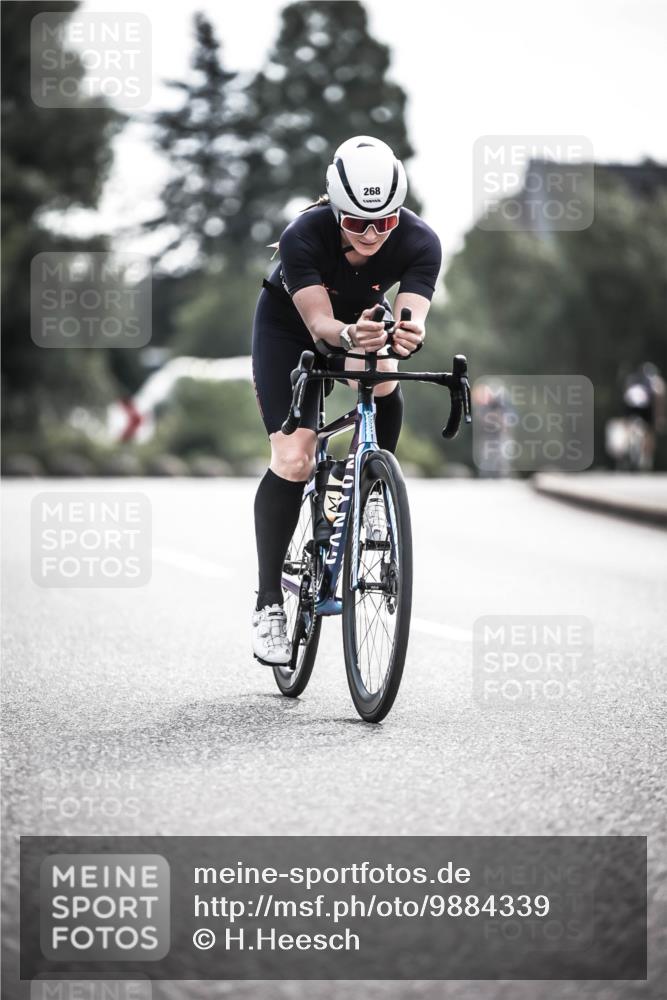 21.06.2026 - 29. Vierlanden-Triathlon H.Heesch http://msf.ph/oto/9884339 21.06.2026 09:19:12 Radfahren 24, 79, 169, 268, 278 meine-sportfotos.de
