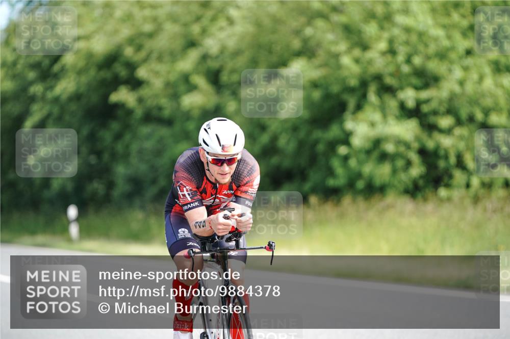 21.06.2026 - Viking Triathlon Michael Burmester http://msf.ph/oto/9884378 21.06.2026 11:19:06 Radfahren 1, 4, 13, 47, 221, 242, 295, 311, 372, 378, 449, 495, 536, 537, 541, 576, 623, 629 meine-sportfotos.de