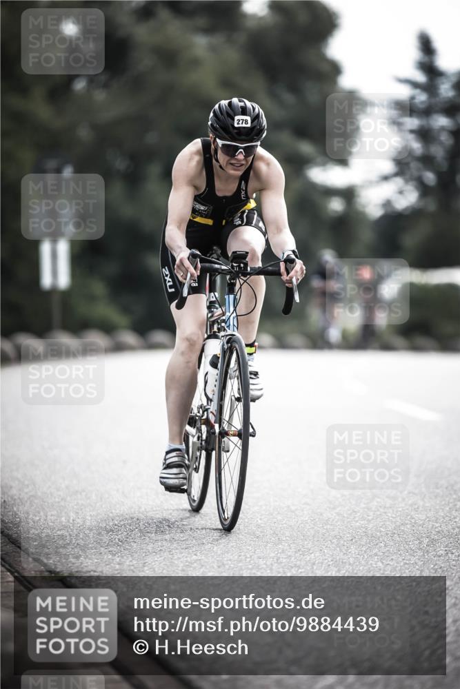 21.06.2026 - 29. Vierlanden-Triathlon H.Heesch http://msf.ph/oto/9884439 21.06.2026 09:19:14 Radfahren 24, 79, 169, 228, 268, 278 meine-sportfotos.de