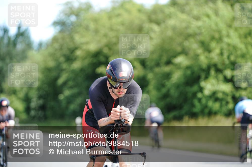 21.06.2026 - Viking Triathlon Michael Burmester http://msf.ph/oto/9884518 21.06.2026 11:19:17 Radfahren 13, 17, 185, 198, 254, 416, 536, 537, 541, 623, 644 meine-sportfotos.de
