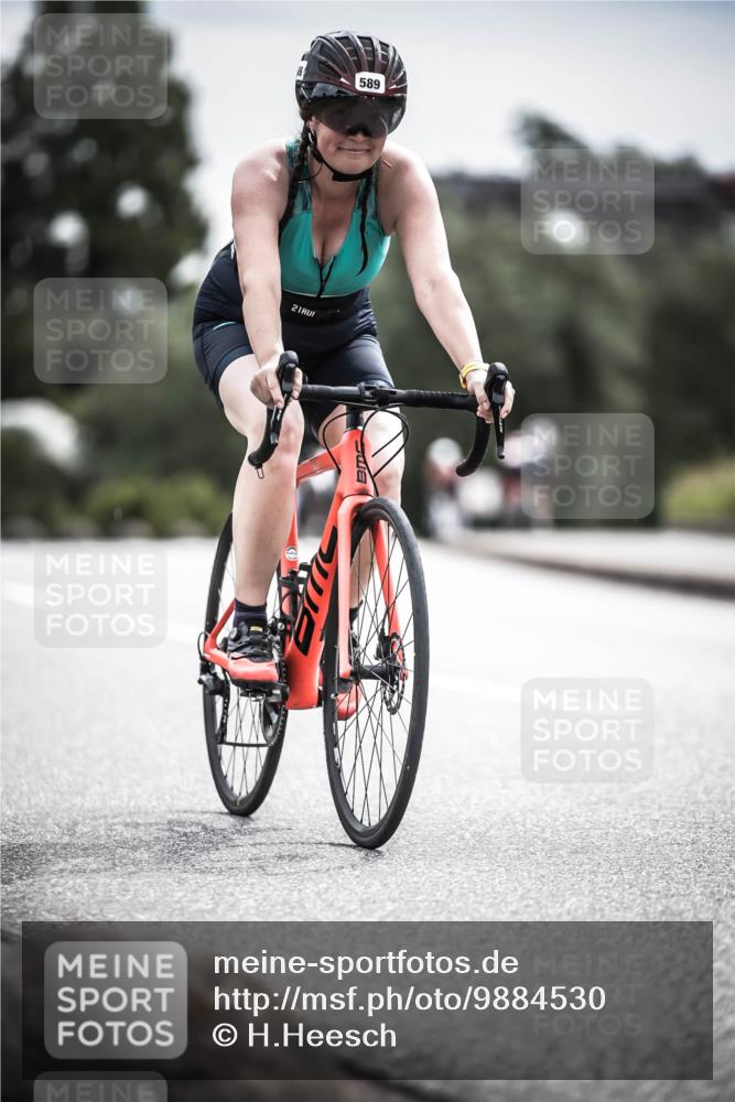 21.06.2026 - 29. Vierlanden-Triathlon H.Heesch http://msf.ph/oto/9884530 21.06.2026 10:36:08 Radfahren 376, 589 meine-sportfotos.de