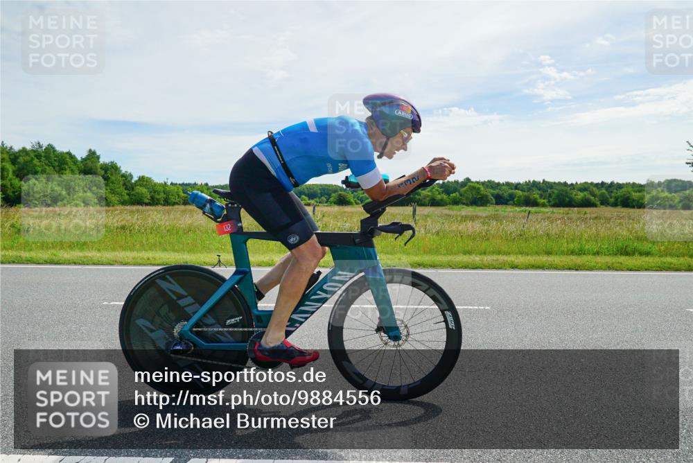 21.06.2026 - Viking Triathlon Michael Burmester http://msf.ph/oto/9884556 21.06.2026 11:25:34 Radfahren 81, 84, 113, 119, 132, 160, 176, 224, 256, 309, 347, 401, 426, 491, 565, 669 meine-sportfotos.de