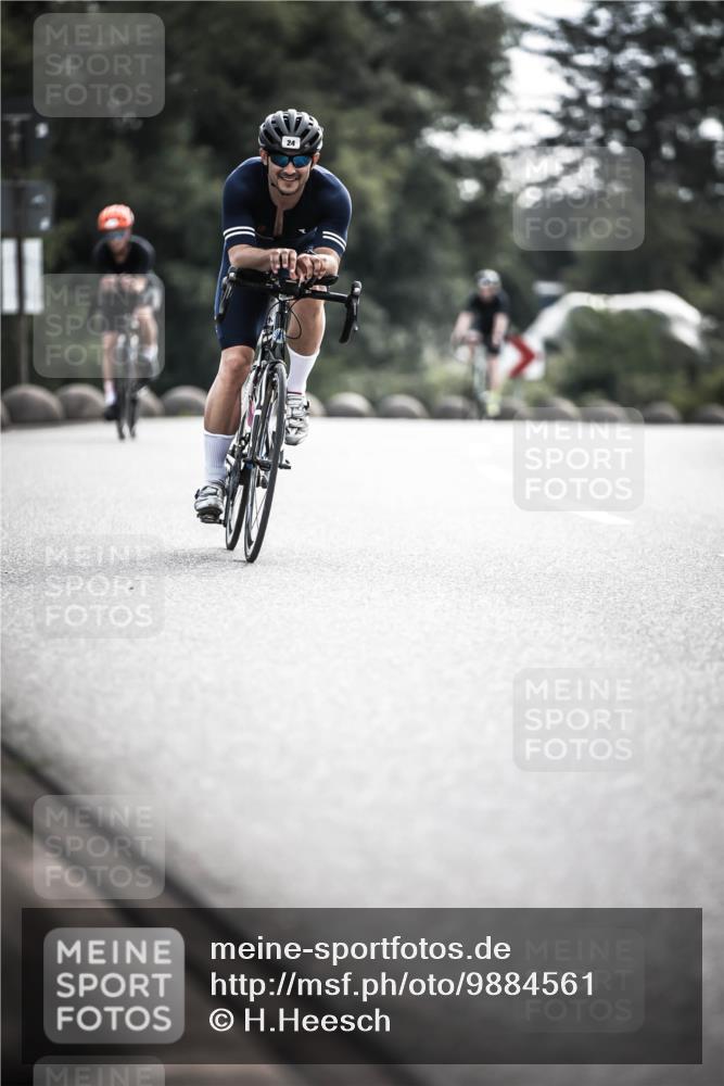 21.06.2026 - 29. Vierlanden-Triathlon H.Heesch http://msf.ph/oto/9884561 21.06.2026 09:19:18 Radfahren 24, 169, 224, 228, 278 meine-sportfotos.de