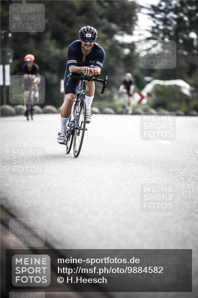 21.06.2026 - 29. Vierlanden-Triathlon H.Heesch http://msf.ph/oto/9884582 21.06.2026 09:19:18 Radfahren 24, 169, 224, 228, 278 meine-sportfotos.de