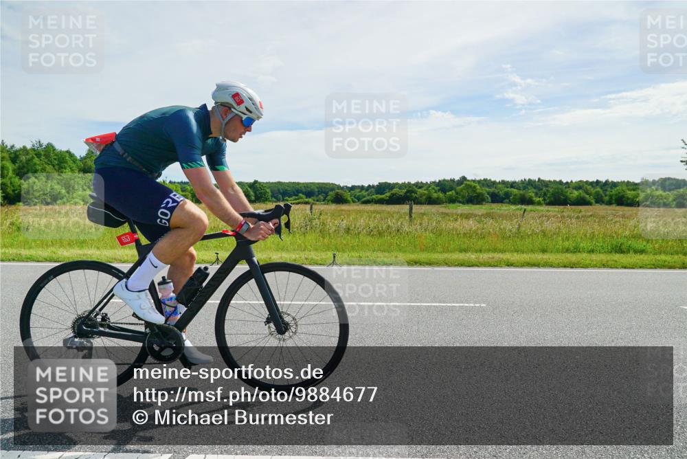 21.06.2026 - Viking Triathlon Michael Burmester http://msf.ph/oto/9884677 21.06.2026 11:26:47 Radfahren 103, 141, 211, 270, 348, 387, 608, 653 meine-sportfotos.de