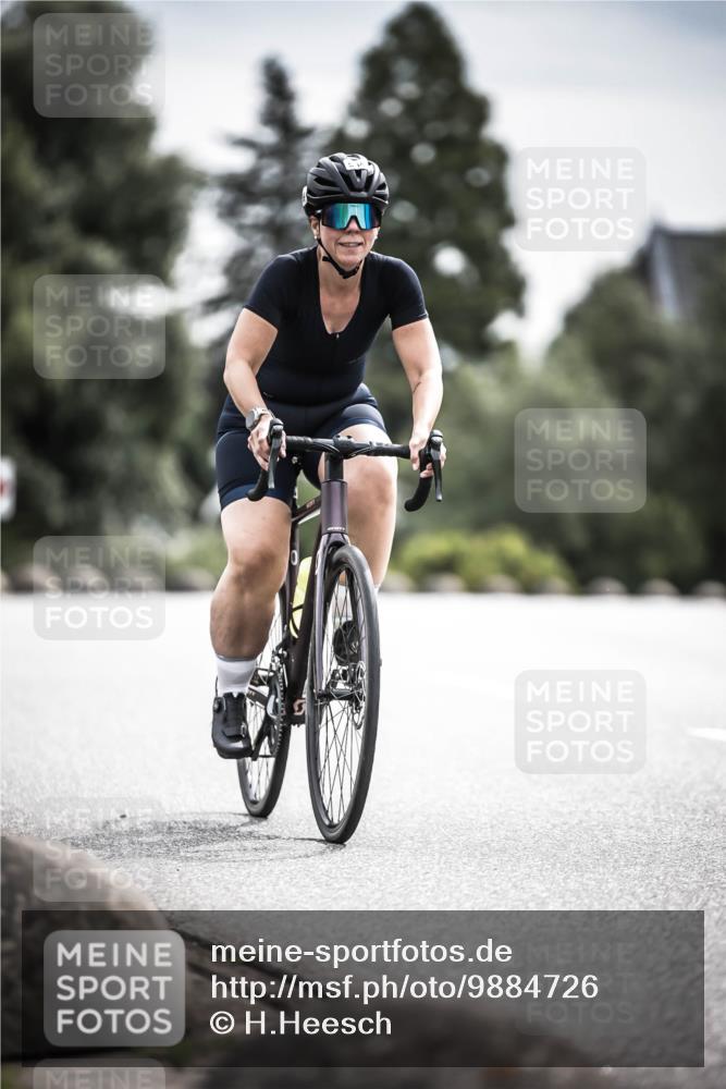 21.06.2026 - 29. Vierlanden-Triathlon H.Heesch http://msf.ph/oto/9884726 21.06.2026 10:36:18 Radfahren 223, 349, 504 meine-sportfotos.de