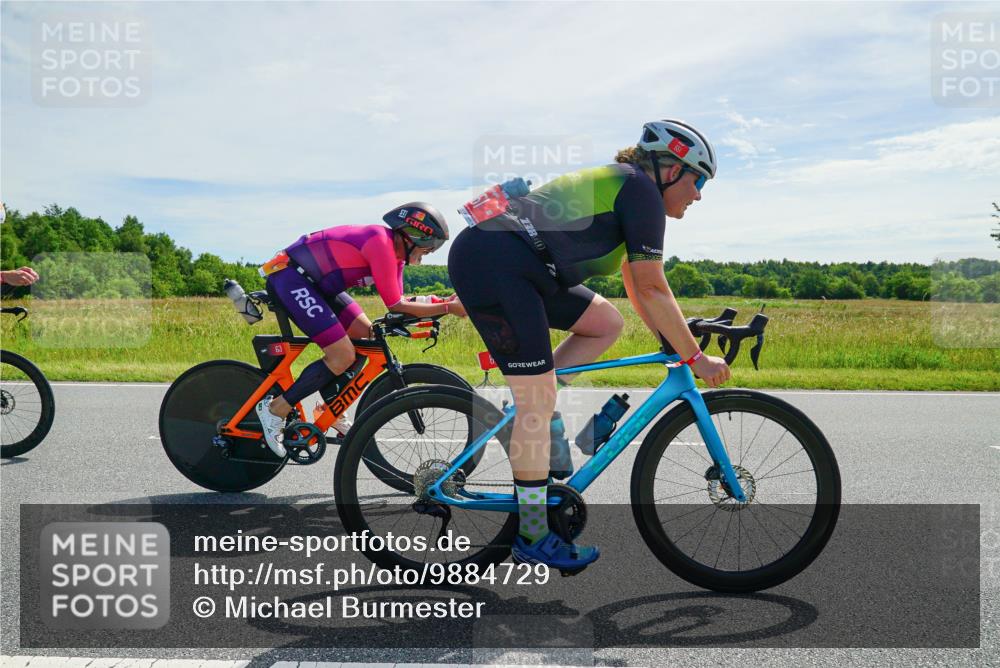 21.06.2026 - Viking Triathlon Michael Burmester http://msf.ph/oto/9884729 21.06.2026 11:27:12 Radfahren 41, 44, 63, 65, 74, 87, 94, 111, 154, 162, 163, 166, 227, 266, 275, 344, 411, 460, 484, 522, 569, 651, 665, 668 meine-sportfotos.de