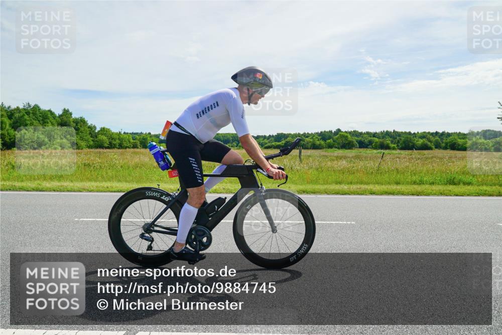 21.06.2026 - Viking Triathlon Michael Burmester http://msf.ph/oto/9884745 21.06.2026 11:27:14 Radfahren 41, 44, 63, 65, 74, 87, 94, 111, 154, 162, 163, 166, 227, 266, 275, 411, 484, 522, 651, 665, 668 meine-sportfotos.de