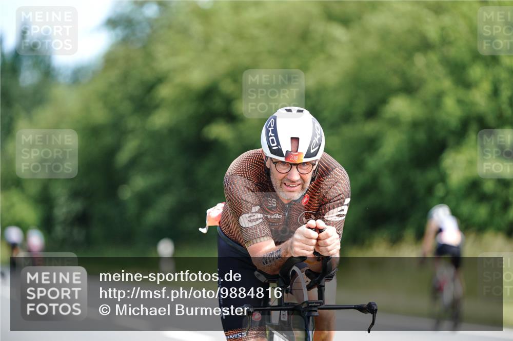 21.06.2026 - Viking Triathlon Michael Burmester http://msf.ph/oto/9884816 21.06.2026 11:20:21 Radfahren 2, 19, 21, 73, 98, 126, 200, 238, 391, 404, 472, 509, 532, 543, 568, 625 meine-sportfotos.de