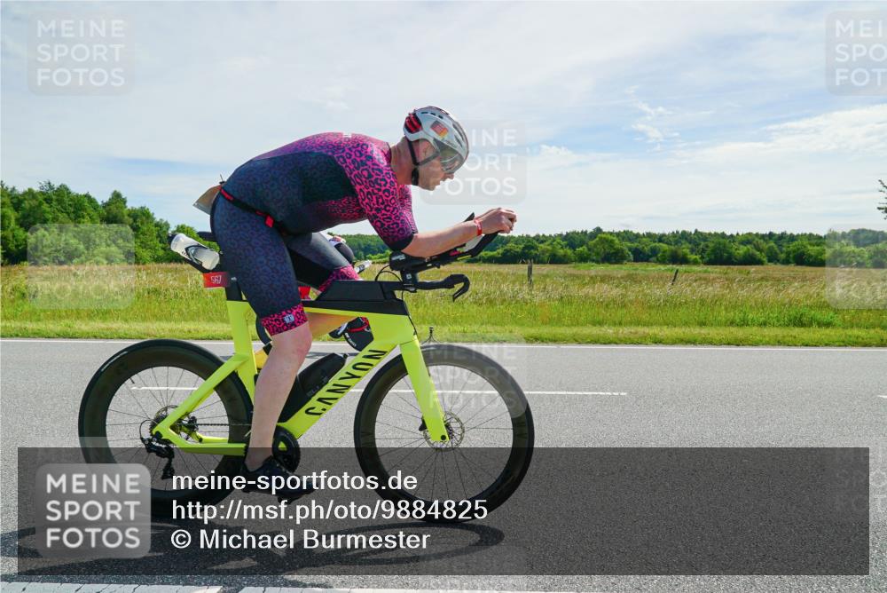 21.06.2026 - Viking Triathlon Michael Burmester http://msf.ph/oto/9884825 21.06.2026 11:27:33 Radfahren 301, 357, 417, 417, 513, 567, 649, 665 meine-sportfotos.de
