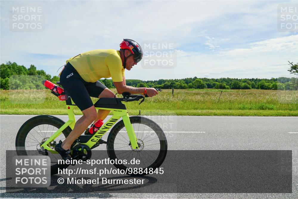 21.06.2026 - Viking Triathlon Michael Burmester http://msf.ph/oto/9884845 21.06.2026 11:27:52 Radfahren 38, 72, 122, 186, 315, 357, 357, 417, 438, 450, 513, 670 meine-sportfotos.de