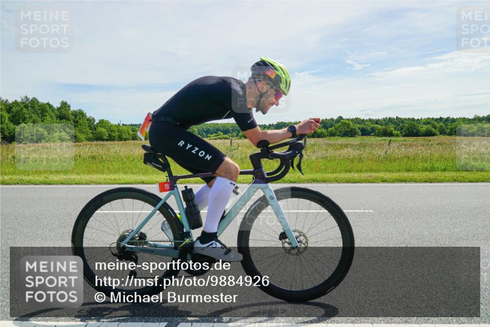 21.06.2026 - Viking Triathlon Michael Burmester http://msf.ph/oto/9884926 21.06.2026 11:28:47 Radfahren 197, 218, 485, 553, 626, 633 meine-sportfotos.de
