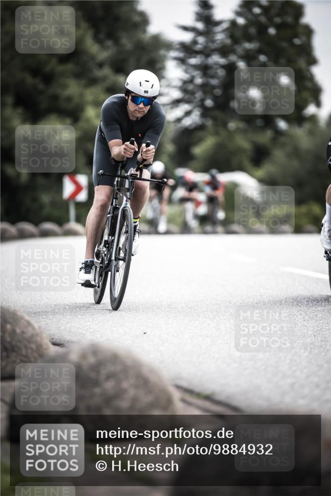 21.06.2026 - 29. Vierlanden-Triathlon H.Heesch http://msf.ph/oto/9884932 21.06.2026 10:36:44 Radfahren 51, 55, 78, 99, 106, 128, 177, 197, 292, 298 meine-sportfotos.de