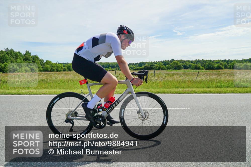 21.06.2026 - Viking Triathlon Michael Burmester http://msf.ph/oto/9884941 21.06.2026 11:29:11 Radfahren 253, 253, 286, 459, 552, 616, 619, 631, 660 meine-sportfotos.de