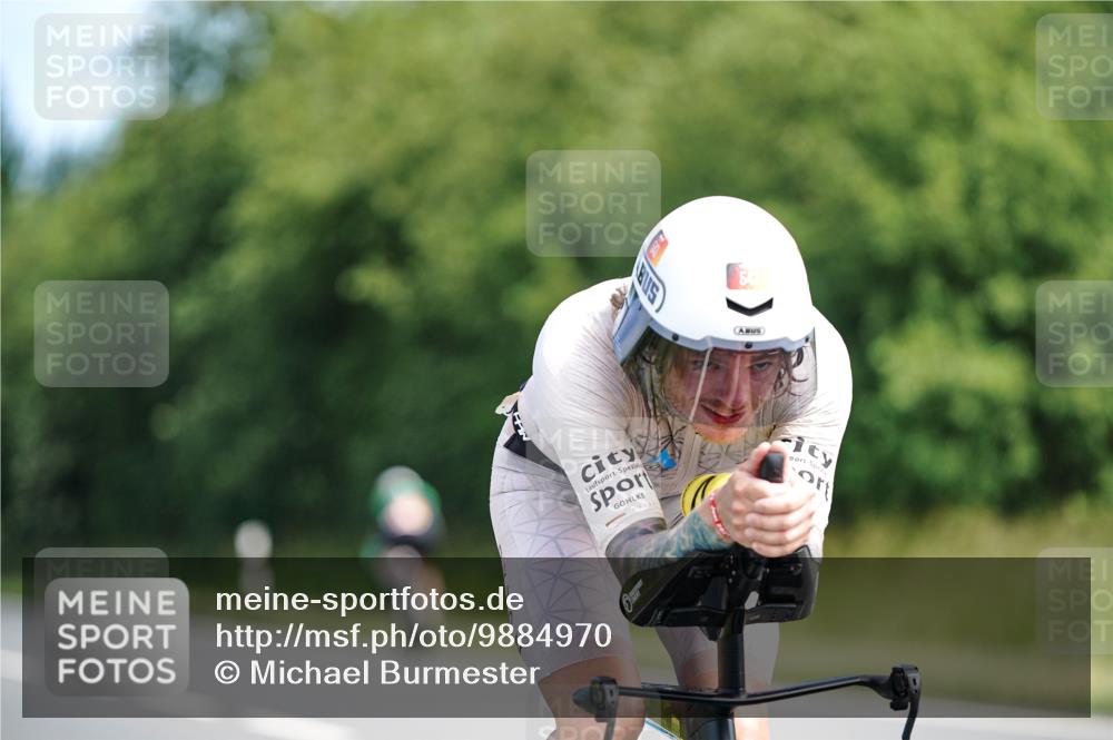 21.06.2026 - Viking Triathlon Michael Burmester http://msf.ph/oto/9884970 21.06.2026 11:20:36 Radfahren 2, 19, 21, 100, 102, 170, 200, 237, 391, 404, 472, 498, 543, 561, 568 meine-sportfotos.de