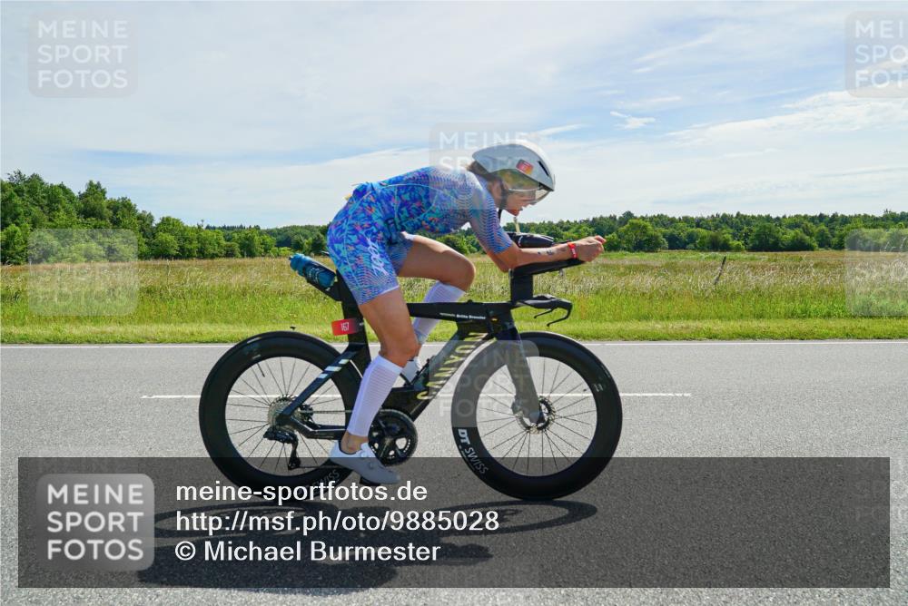 21.06.2026 - Viking Triathlon Michael Burmester http://msf.ph/oto/9885028 21.06.2026 11:30:04 Radfahren 27, 34, 45, 125, 127, 167, 188, 220, 300, 327, 333, 340, 356, 464, 519, 601, 610, 615, 646, 656, 663 meine-sportfotos.de